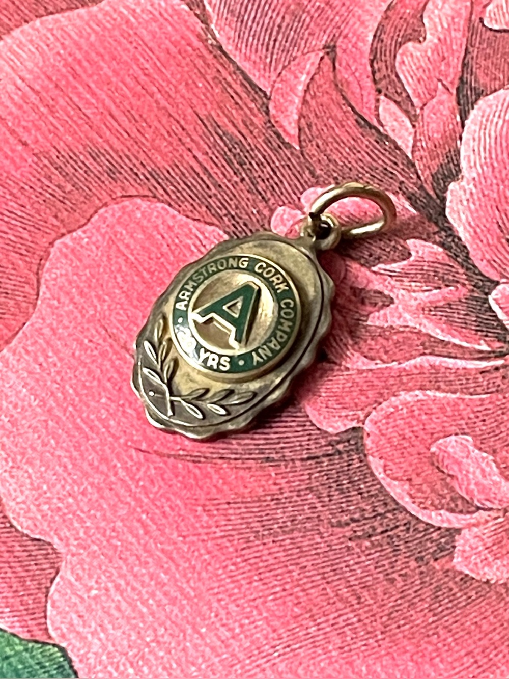 Vtg gold-filled Armstrong Cork Company enamel 20 yrs pendant charm academia